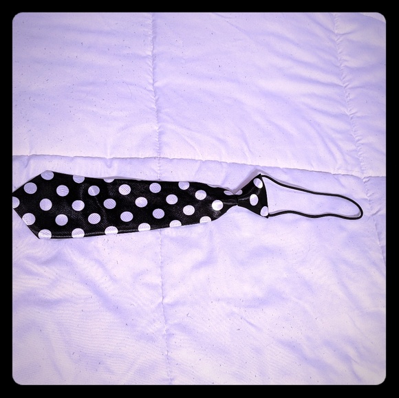 Black and White polka dot satin baby/toddler tie - Picture 1 of 2